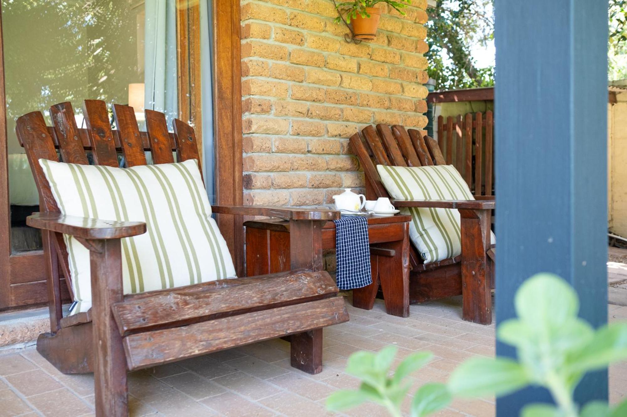 Aan D'Oewer Bed & Breakfast Цитрусдал Екстериор снимка