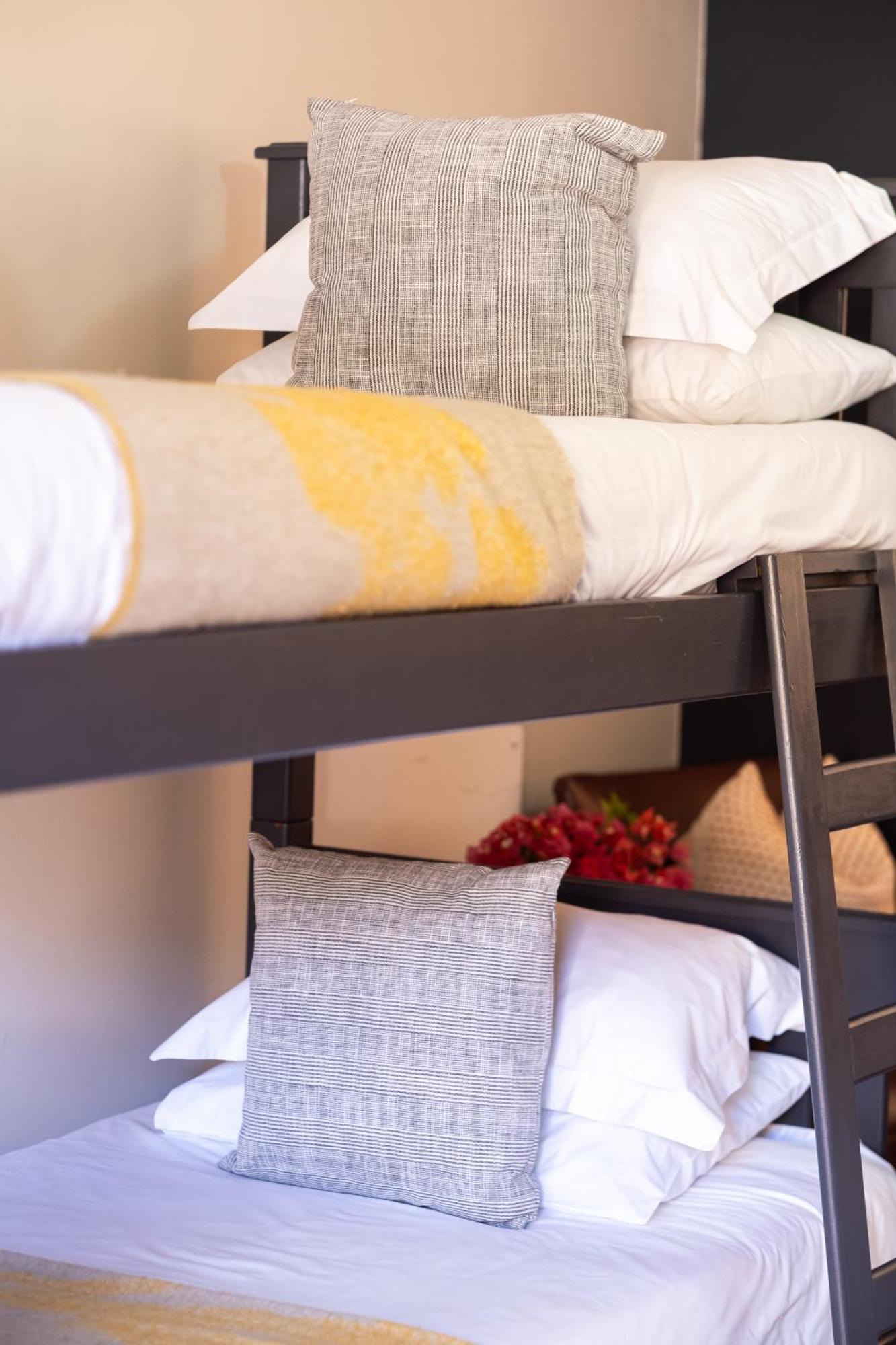 Aan D'Oewer Bed & Breakfast Цитрусдал Екстериор снимка